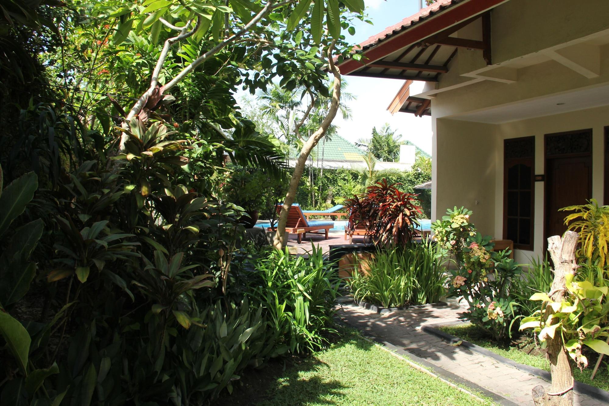 Seminyak Paradiso Hotel Экстерьер фото